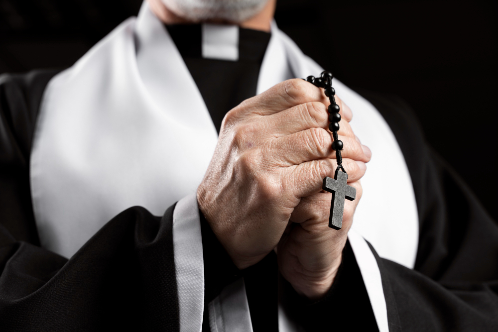 Sacerdote